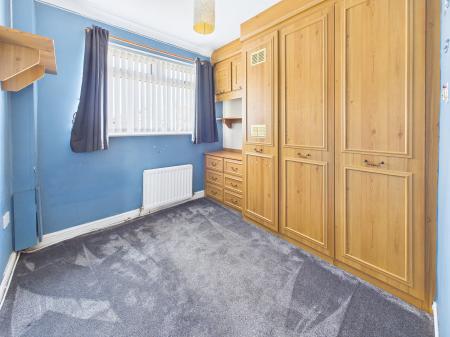 3 bedroom Semi-detached house for sale in Grasscroft Road, Wigan, WN2
