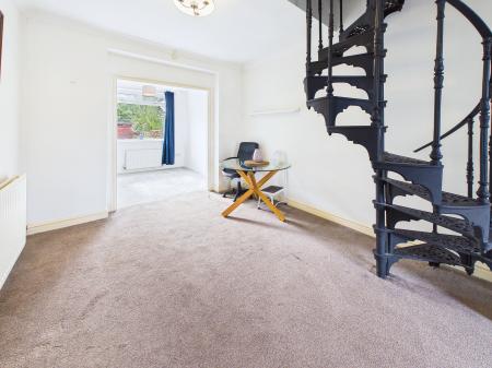 3 bedroom Semi-detached house for sale in Grasscroft Road, Wigan, WN2