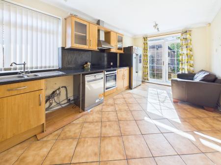 3 bedroom Semi-detached house for sale in Grasscroft Road, Wigan, WN2