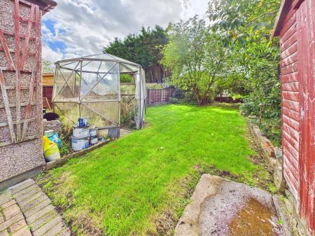 3 bedroom Semi-detached house for sale in Grasscroft Road, Wigan, WN2