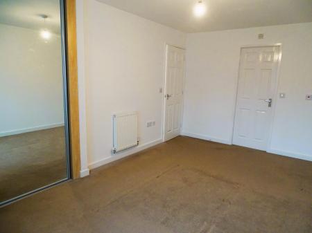 3 bedroom End of terrace house to let in Valley Close, Wigan, WN6