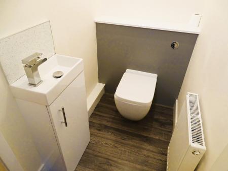 3 bedroom End of terrace house to let in Valley Close, Wigan, WN6