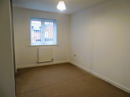 3 bedroom End of terrace house to let in Valley Close, Wigan, WN6