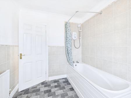 2 bedroom Terraced House to let in Eccles Road, Orrell, WN5