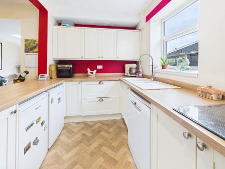 3 bedroom Semi-detached house for sale in Woods Road, Wigan, WN2