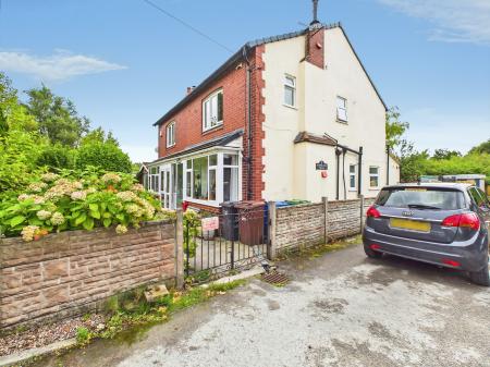 3 bedroom Semi-detached house for sale in Woods Road, Wigan, WN2