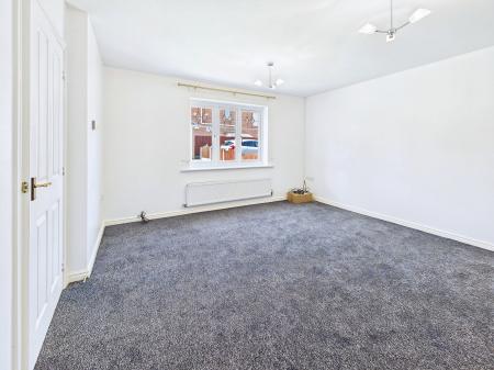 2 bedroom Bungalow to let in Wood Green Gardens, Wigan, WN5