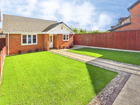 2 bedroom Bungalow to let in Wood Green Gardens, Wigan, WN5