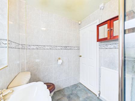 3 bedroom Semi-detached house for sale in Little Lane, Wigan, WN5