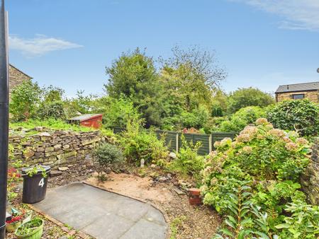 2 bedroom Semi-detached house for sale in Back School Lane, Upholland, Wigan, WN8