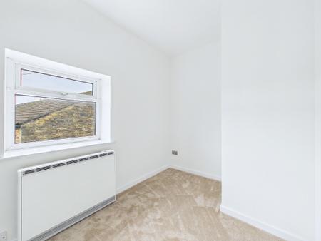 2 bedroom Semi-detached house for sale in Back School Lane, Upholland, Wigan, WN8