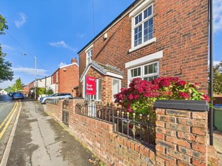 5 bedroom Detached house for sale in Wigan Road, Shevington, WN6