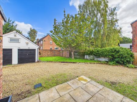 5 bedroom Detached house for sale in Wigan Road, Shevington, WN6