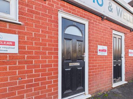 2 bedroom Flat for sale in Westbridge Mews, Wigan, WN1