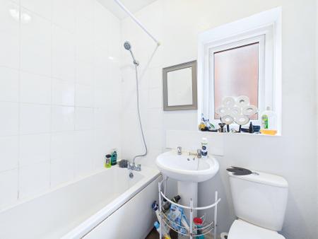4 bedroom Semi-detached house for sale in Ormskirk Road, Wigan, WN5