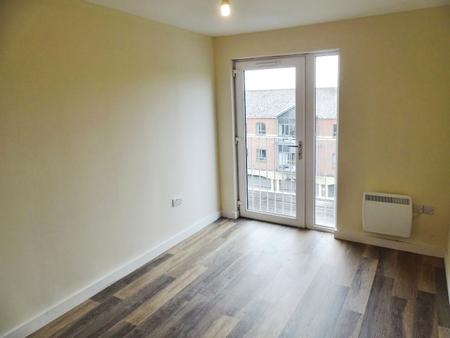 2 bedroom Flat to let in Wharfside, Heritage Way, Wigan, WN3
