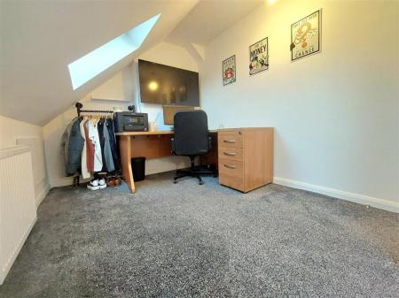 5 bedroom Semi-detached house for sale in Melton Road, Barrow-upon-Soar, LE12