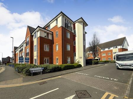 2 bedroom Flat for sale in Barnsdale Close, Loughborough, LE11