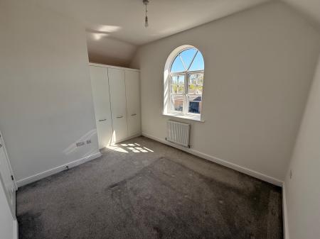 4 bedroom Detached house for sale in Crocus Close, Loughborough, LE11