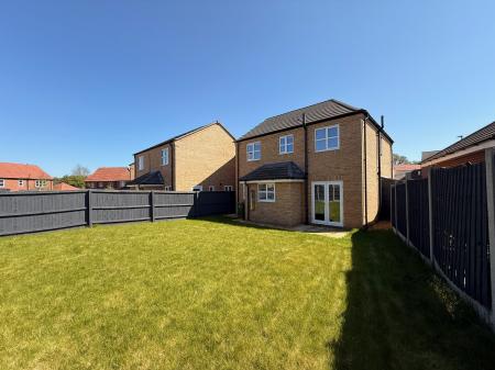 4 bedroom Detached house for sale in Crocus Close, Loughborough, LE11