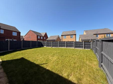 4 bedroom Detached house for sale in Crocus Close, Loughborough, LE11