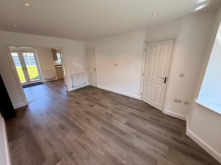 4 bedroom Detached house for sale in Crocus Close, Loughborough, LE11