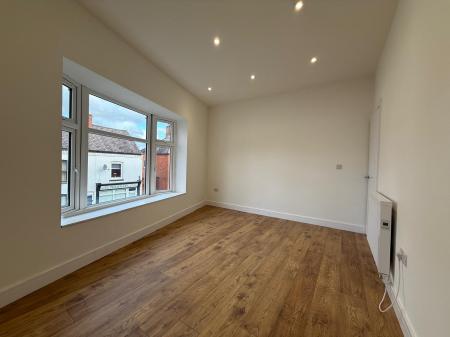 1 bedroom Flat to let in Nottingham Road, Loughborough, LE11