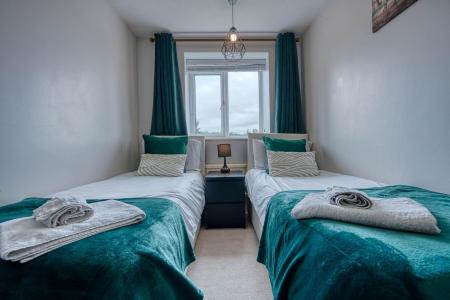 3 bedroom Semi-detached house to let in Abberton Way, Loughborough, LE11