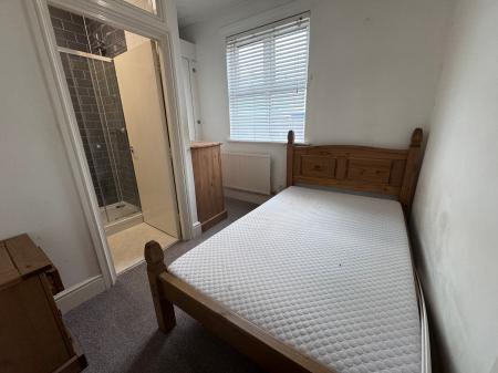 1 bedroom Flat to let in Bridge Street, Loughborough, LE11