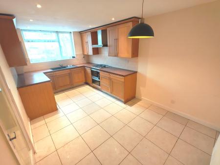 3 bedroom Semi-detached house to let in Blake Drive, Loughborough, LE11