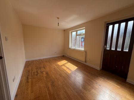 3 bedroom Semi-detached house to let in Blake Drive, Loughborough, LE11