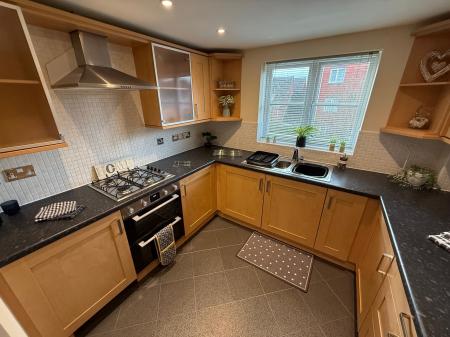 3 bedroom Town house to let in Staples Drive, Coalville, LE67