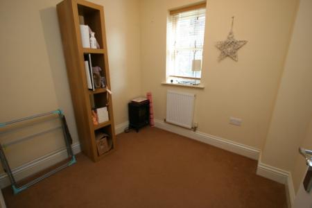 2 bedroom Flat to let in Mill View, Anstey, LE7