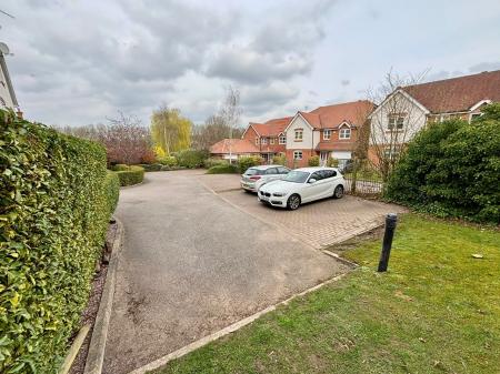 2 bedroom Flat to let in Mill View, Anstey, LE7