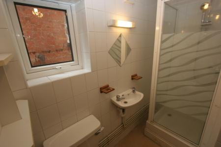 1 bedroom Flat to let in Bridge Street, Loughborough, LE11