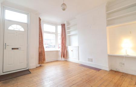 2 bedroom End of terrace house to let in Hopefield Road, Leicester, LE3