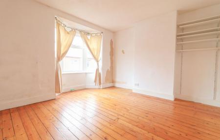 2 bedroom End of terrace house to let in Hopefield Road, Leicester, LE3