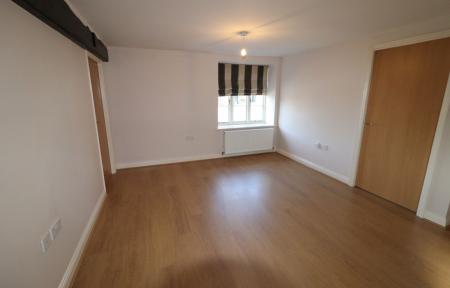2 bedroom Apartment to let in Market Place, Belton, LE12