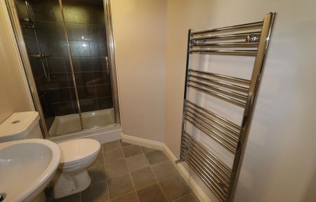 2 bedroom Apartment to let in Market Place, Belton, LE12