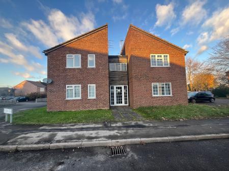 0 bedroom Studio flat to let in Polden Close, Shepshed, LE12