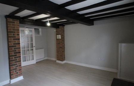 2 bedroom Terraced House to let in Field Street, Shepshed, LE12