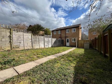 2 bedroom Semi-detached house to let in Cloud Lea, Mountsorrel, LE12