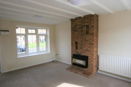 3 bedroom Semi-detached house to let in Durrell Close, Loughborough, LE11