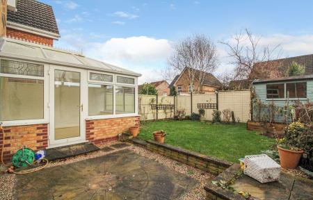 4 bedroom Detached house to let in Lemontree Lane, Loughborough, LE11