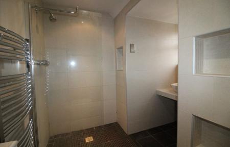 4 bedroom Detached house to let in Lemontree Lane, Loughborough, LE11