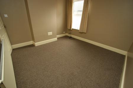 2 bedroom Terraced House to let in Cobden Street, Loughborough, LE11