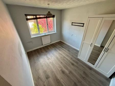 3 bedroom Semi-detached house for sale in Aspen Avenue, Loughborough, LE11