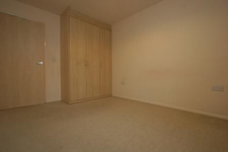 2 bedroom Flat to let in Trinity Street, Loughborough, LE11