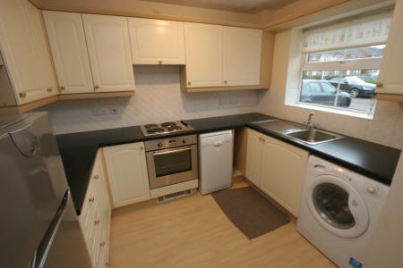 2 bedroom Flat to let in Trinity Street, Loughborough, LE11