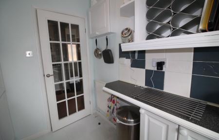 2 bedroom Semi-detached house to let in Burton Street, Loughborough, LE11